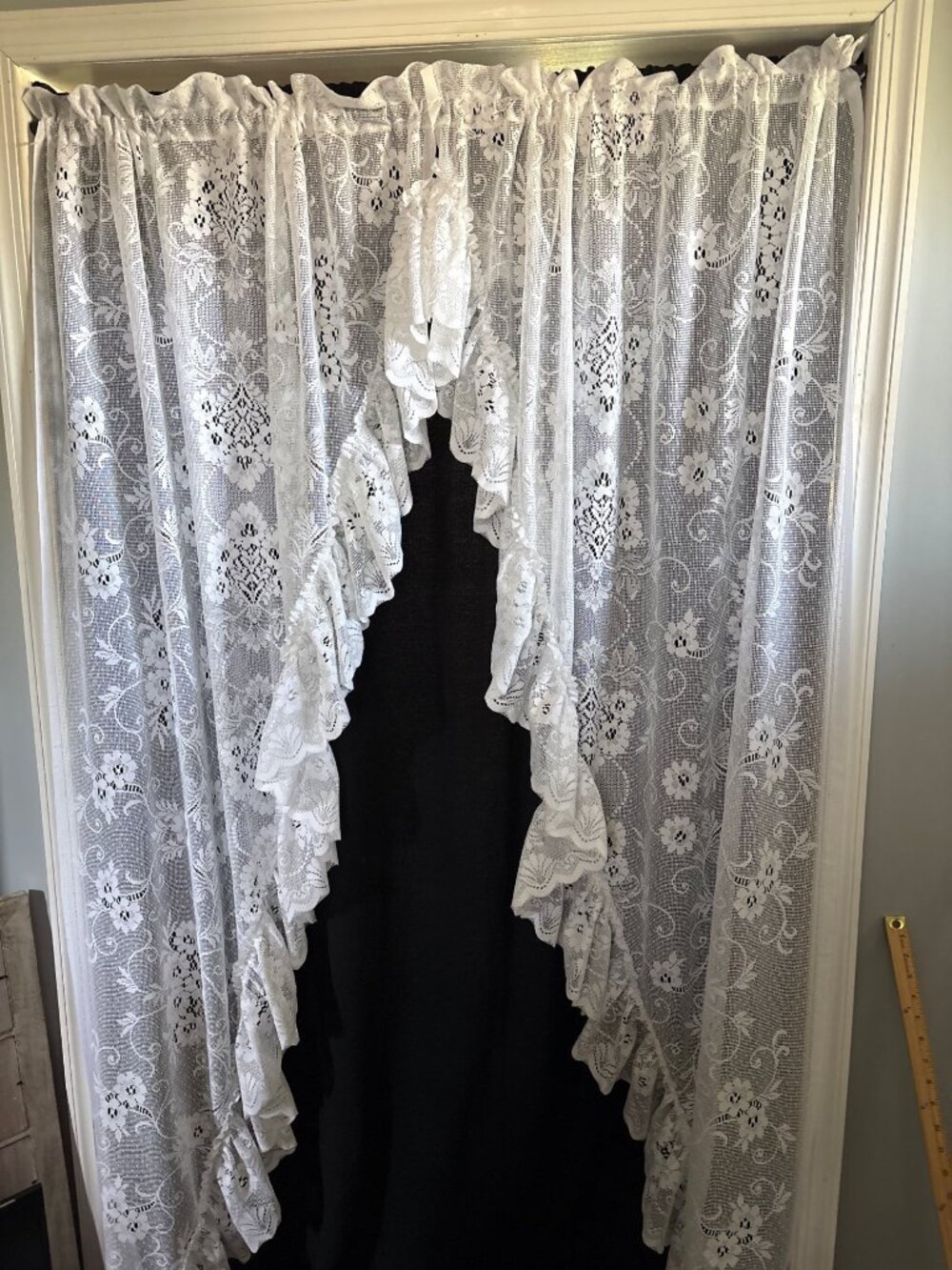 JC Penney White Lace Curtains 84Wx84L Floral Design Ruffled Edge USA-Made